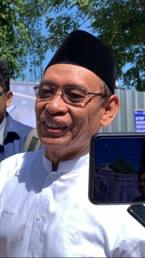 Copot Dekan FK yang Tolak Dokter Asing, Rektor Unair: Tidak Ada Komentar