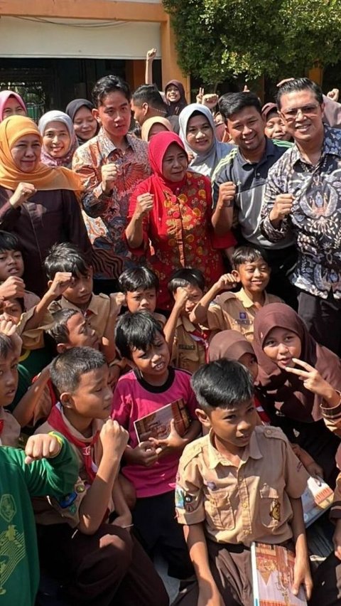 Gibran Blusukan Keluar Masuk Kampung Jakarta, Ini kata Heru Budi