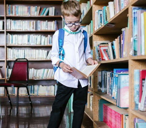 Sebelum Masuk Sekolah Dasar, Kemandirian Anak Perlu untuk Disiapkan