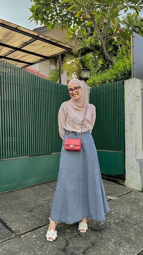  Feminin dan Elegan dengan Sentuhan Pink<br>