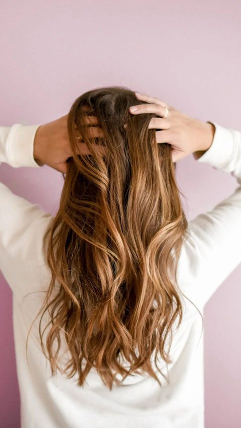 Ilustrasi Rambut Kering