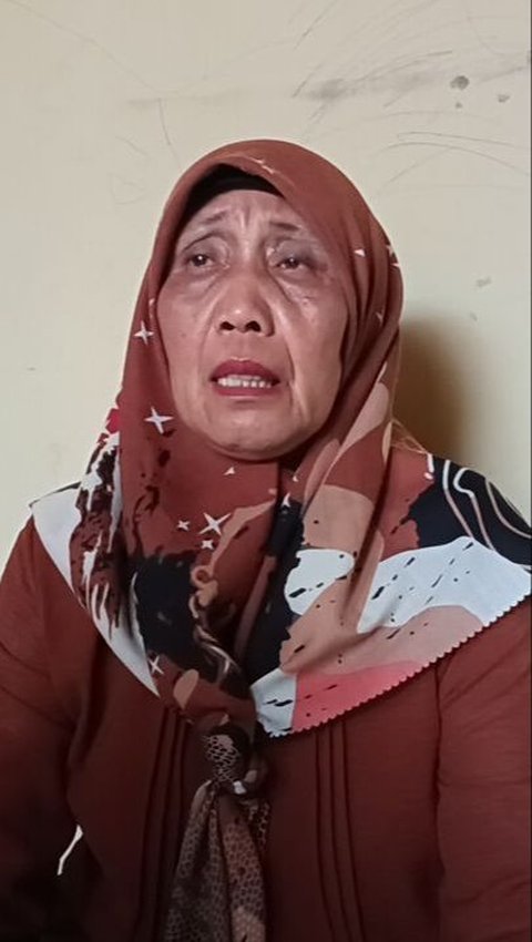 Kisah Asniati, Guru TK yang Viral Harus Kembalikan Rp75 Juta hingga Para Pejabat Tawarkan Bantuan