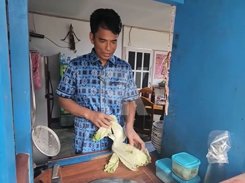 Mengenang Masa Lalu, Ayah Lesti Kejora Bikin Mi Ayam Sendiri 'Wow Mantap'