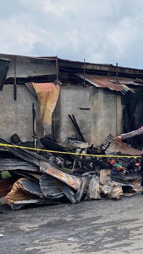 <br>Rumah Wartawan di Karo Sumut Ternyata Dibakar, 2 Eksekutor Jadi Tersangka