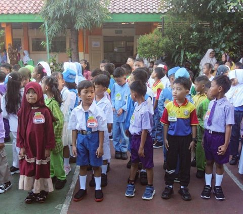 Melalui kegiatan ini, SDN 01 Grogol Selatan berharap dapat memberikan pendidikan yang berkualitas dan menciptakan lingkungan belajar yang nyaman dan menyenangkan bagi semua peserta didiknya. Foto: merdeka.com / Arie Basuki