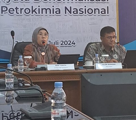 11.000 Tenaga Kerja Industri Tekstil Kena PHK Gara-Gara Aturan Baru Kementerian Perdagangan