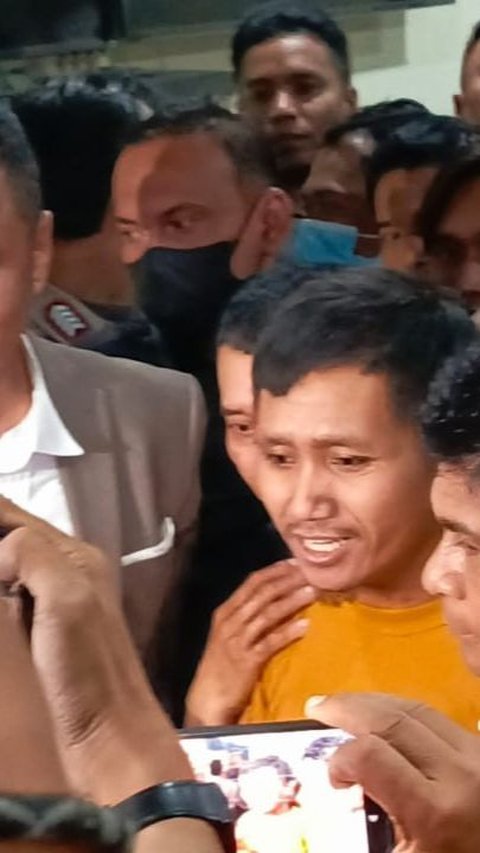 Pegi Setiawan Dibebaskan