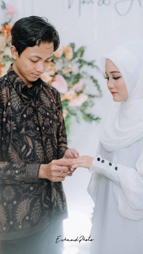 Make Envious! Newly Engaged, Prospective Bride in Central Sulawesi Brings Luxurious Dowry: Money Bouquet, One Set of Gold Jewelry to Umrah Package