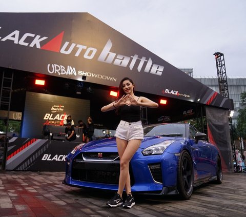 Black Auto Battle berhasil menjaring 45 mobil modifikasi yang merupakan Premium Car yang banyak diminati.