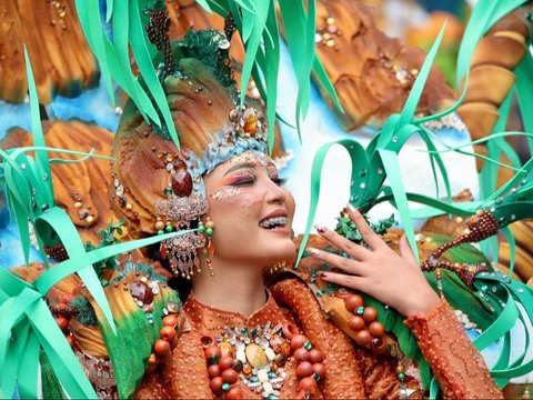 Akhir Pekan Ini, Parade Kostum Etnik Kontemporer Banyuwangi Ethno Carnival Digelar