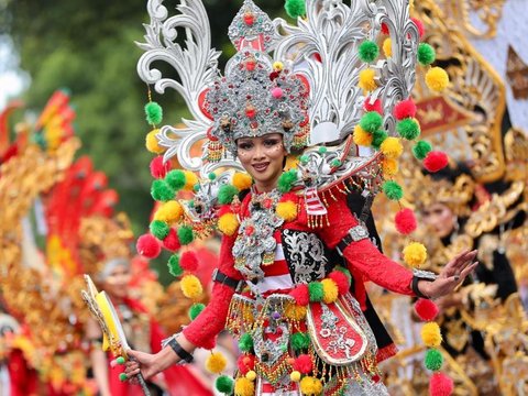 Akhir Pekan Ini, Parade Kostum Etnik Kontemporer Banyuwangi Ethno Carnival Digelar