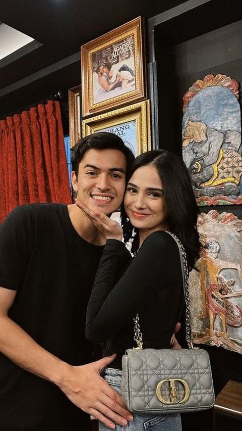 Syifa Hadju & El Rumi Resmi Pacaran, Rizky Nazar Unggah Status Galau, Netter: Telat Men!