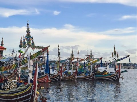 Telaten Kelola Bisnis Ikan Asap Tradisional Khas Banyuwangi, Pasutri Ini Kantongi Omzet Rp3 Juta per Hari