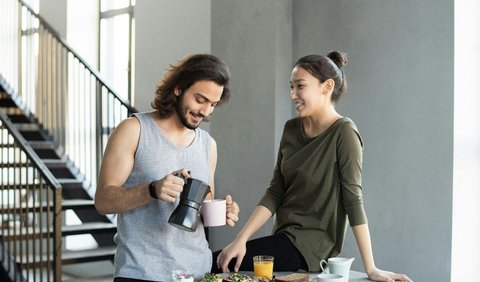 Kata-Kata Lucu Suami Istri yang Bikin Bahagia Bersama