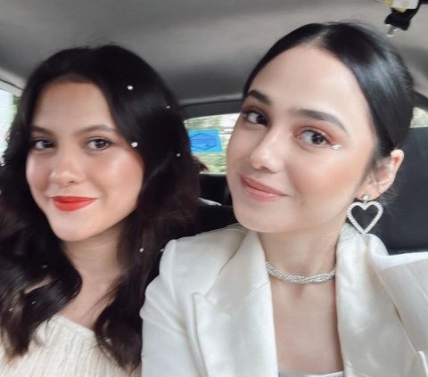 A Portrait of the Togetherness of El Rumi's Ex-Girlfriend, Marsha Aruan and Syifa Hadju Who Often Go on Vacations Together