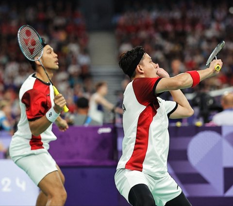 FOTO: Fajar/Rian Tumbang di Perempat Final Olimpiade 2024, Puasa Gelar Ganda Putra Indonesia Berlanjut