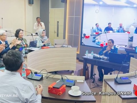 9 Potret Ashanty saat Dinyatakan Lulus Ujian Kualifikasi S3 Hingga Menitikan Air Mata, Sempat Ingin Menyerah