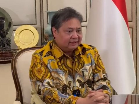 Airlangga Hartarto Resigns as Chairman of Golkar, Effective August 10, 2024