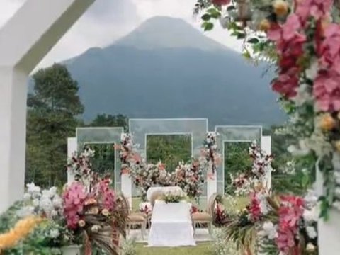 Picnic Concept Wedding at the Foot of the Mountain, Healing Vibe Celebration