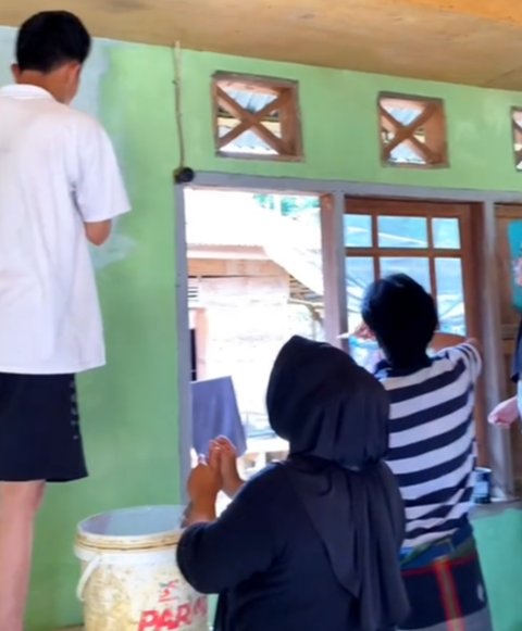 Renovasi Musala yang Sudah Tak Terpakai, Aksi Mahasiswa KKN Ini Banjir Pujian