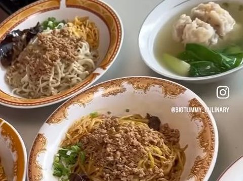 Viral Friend of Hotman Paris Becomes a Noodle Seller, Classmate in Law Major