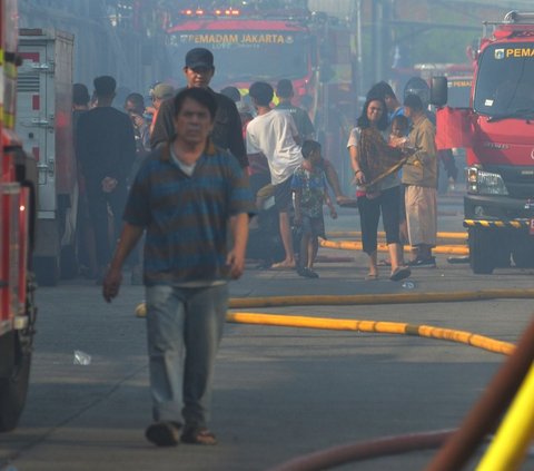 FOTO: Penampakan Kawasan Permukiman Padat Penduduk di Manggarai yang Ludes Terbakar,  Sebabkan 1.050 KK Mengungsi