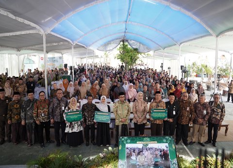 OJK Kembangkan Program Ekosistem Pondok Pesantren Inklusi Keuangan Syariah di Jateng