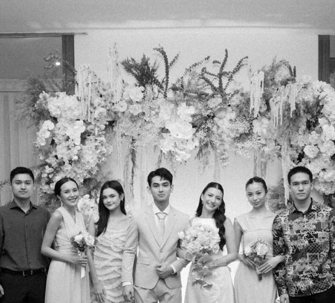 Jadi Bridesmaid di Pernikahan Cassandra Lee - Ryuken, Beby Tsabina dan Sephora Tampil Memukau