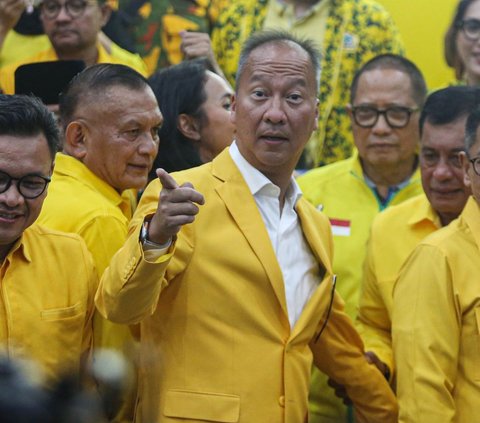 FOTO: Agus Gumiwang Resmi Terpilih Jadi Plt Ketum Partai Golkar untuk Gantikan Airlangga Hartarto