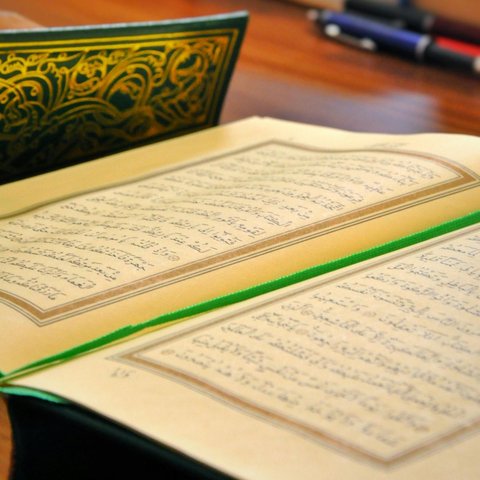 Dosa besar fitnah dalam Al-Quran dan hadis.