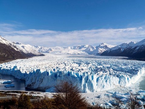 FOTO: Potret Keindahan Gletser Perito Moreno di Taman Nasional Los Glaciares Argentina yang Membius Pandangan!