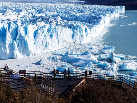 FOTO: Potret Keindahan Gletser Perito Moreno di Taman Nasional Los Glaciares Argentina yang Membius Pandangan!