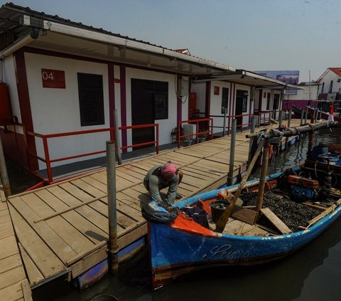 FOTO: Melihat Keunikan Rumah Apung yang Modern untuk Para Nelayan Muara Angke