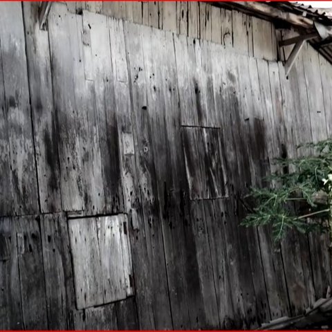 Rumah kayu bersejarah di Semarang