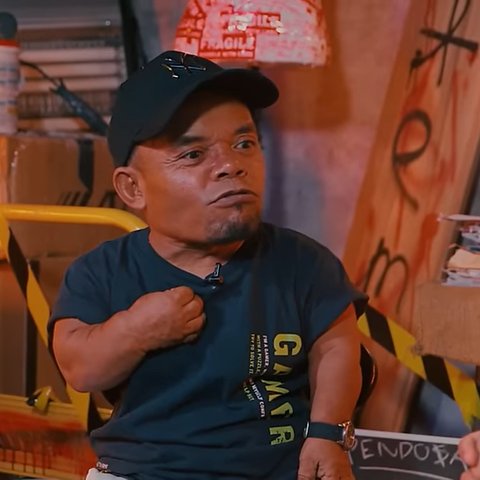 Ucok Baba Pernah Kerja di Penangkaran Buaya