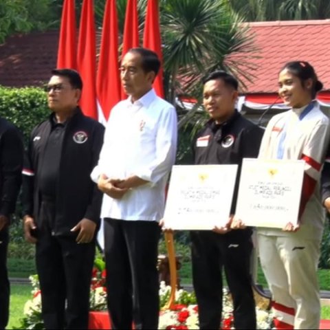 Jokowi Berikan Bonus ke Atlet dan Pelatih Olimpiade Paris, Peraih Medali Emas Terima Rp6 M