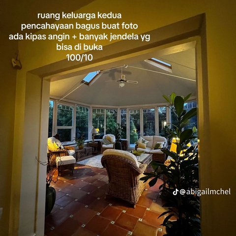 Punya helipad pribadi, rumah nenek Abigail Morris di Inggris ini curi perhatian.