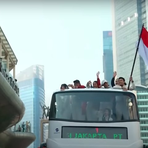 Penuh Keseruan, Intip Momen Arak-arakan Peraih Medali Olimpiade Paris 2024 Keliling Jakarta