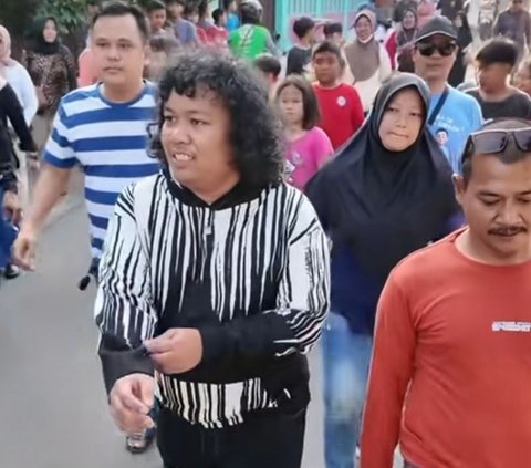 Indifferent to Criticism Ahead of the Regional Election, 8 Photos of Marshel Widianto Engaging with Residents, His Style Like a Official