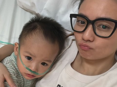 Kondisi Avery Anak Fendy Chow dan Stella Cornelia saat Dirawat di Rumah Sakit, Sempat Gunakan Alat Bantu Napas