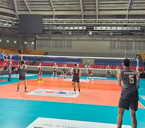 FOTO: Timnas Voli Putra Indonesia Matangkan Persiapan Jelang Duel Lawan Thailand di SEA V League 2024