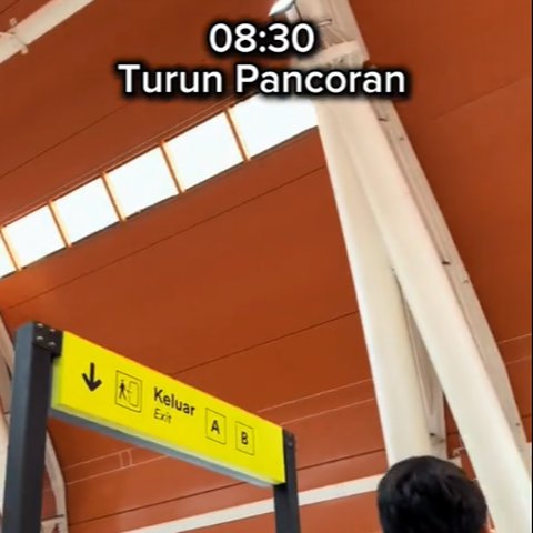 Naik Bis hingga LRT, Perjalanan Pria Bekerja dari Cianjur ke Jakarta Ini Curi Perhatian