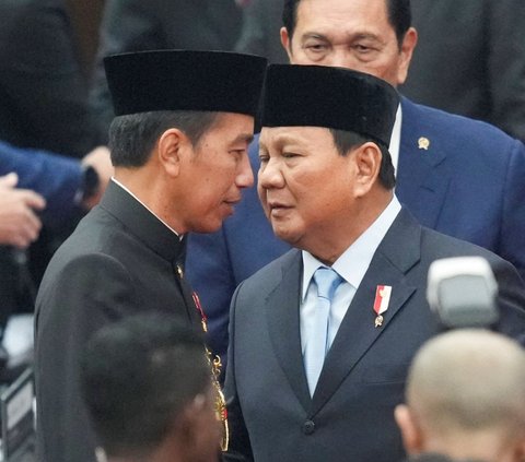 FOTO: Pidato Jokowi di Gedung DPR Diwarnai Aksi Prabowo Beri ‘Hormat’