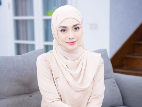 Fakta-fakta Celine Evangelista yang Telah Menjadi Mualaf, Hadiri Acara Kajian Hingga Didampingi Ummi Pipik untuk Belajar Tentang Islam