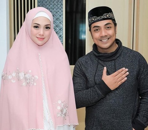 Official Convert! 8 Photos of Celine Evangelista Looking More Beautiful in Hijab, Like a Living Barbie