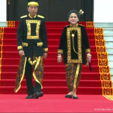 Jokowi dan Iriana pakai Baju Kustim