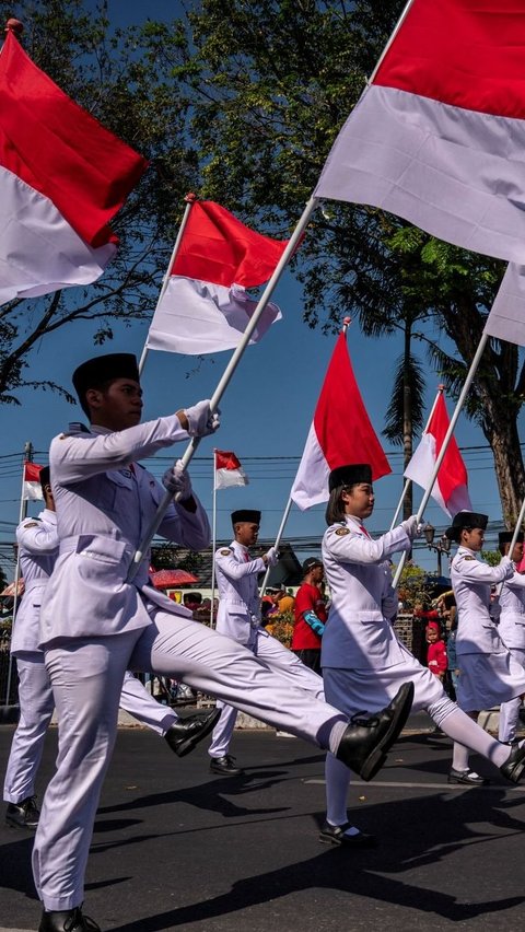 FOTO: Potret Warna-Warni Semarak Perayaan Hari Kemerdekaan RI ke-79 di Sejumlah Daerah di Indonesia