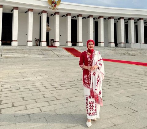 8 Luxurious Styles of Artists Attending the Independence Ceremony in IKN, Annisa Pohan Wears a Wedding Dress