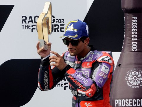 FOTO: Momen Bagnaia Juara MotoGP Austria 2024 hingga Aksi Tak Terduga Marc Marquez Salip 9 Pembalap