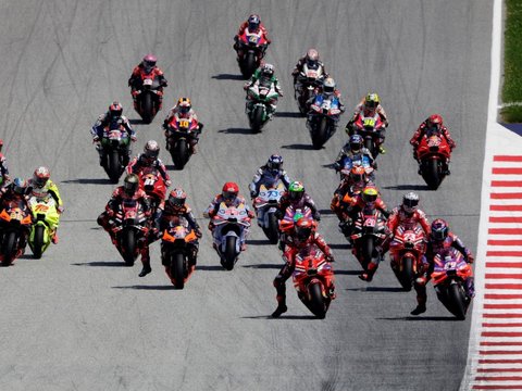 FOTO: Momen Bagnaia Juara MotoGP Austria 2024 hingga Aksi Tak Terduga Marc Marquez Salip 9 Pembalap